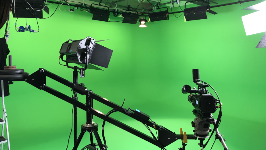 Green screen studio with camera jib